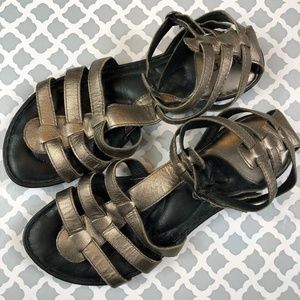 Born BOC Gladiator Sandals Leather Bronze sz 9